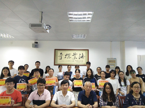 合照_副本.jpg